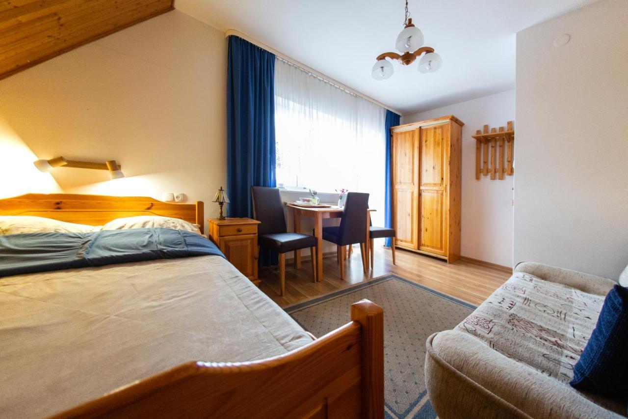Szyper Appartement Jastarnia Buitenkant foto